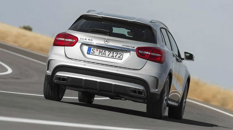 Mercedes-Benz GLA 45 AMG 2014 chính thức lộ diện Mercedes-Benz GLA 45 AMG 2014 lo dien (2).jpg