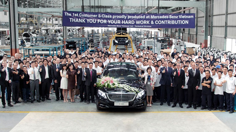 Cuộc chơi xe sang bắt đầu Mercedes-Benz-Viet-Nam-(1).jpg