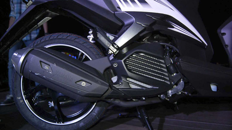 Cận cảnh Yamaha GT125 Eagle Eye giá 1.300 USD can-canh-xe-tay-ga-yamaha-gt125-eagle-eye (12).jpg