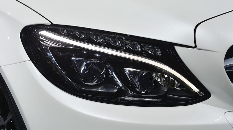 Mercedes-Benz C-Class 2015: Sang trang sử mới mercedes-benz-c-class-2015 (10).jpg