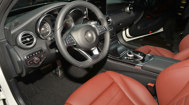Mercedes-Benz C-Class 2015: Sang trang sử mới mercedes-benz-c-class-2015 (15).jpg