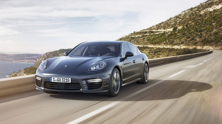 Porsche đạt doanh số kỷ lục năm 2013 porsche-lap-doanh-so-ky-luc.jpg