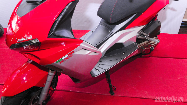 Cận cảnh LamSport – Xe tay ga hoàn toàn mới tại Việt Nam ra-mat-lamsport (13).jpg