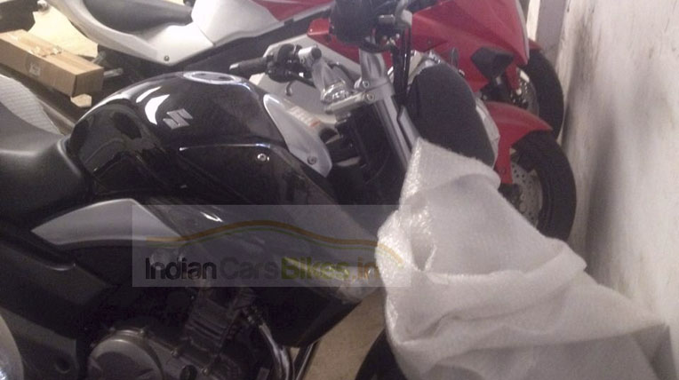 Rò rỉ thêm hình ảnh Suzuki Inazuma GW250 suzuki-inazuma-gw250-1 (2).jpg