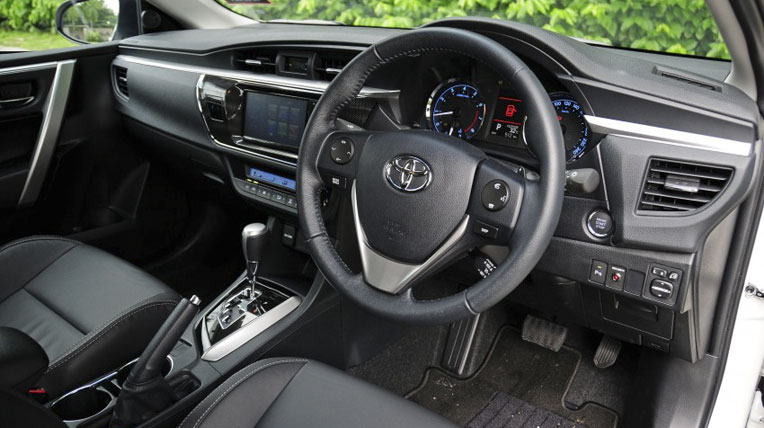 “Mổ xẻ” Toyota Corolla Altis thế hệ mới vừa ra mắt toyota-corolla-altis-2014 (9).jpg