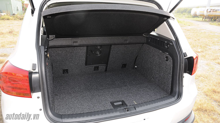 Volkswagen Tiguan – SUV chất lượng Đức, giá hơn 1,4 tỷ đồng volkswagen-tiguan-suv-chat-luong-duc (12).jpg