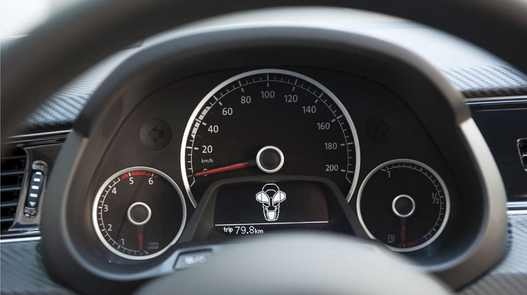 Phía sau những vòng quay của Volkswagen XL1 (P2) volkswagen-xl1-37.jpg