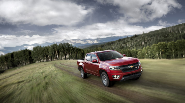Tìm hiểu chiến lược xe tải hạng nặng của GM 2015-Chevrolet-ColoradoZ71-012.jpg