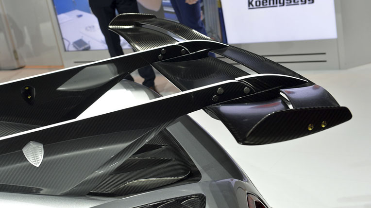 Mãn nhãn với Koenigsegg One:1 23-koenigsegg-one1-geneva-1.jpg