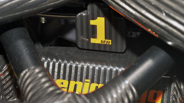 Mãn nhãn với Koenigsegg One:1 33-koenigsegg-one1-geneva-1.jpg