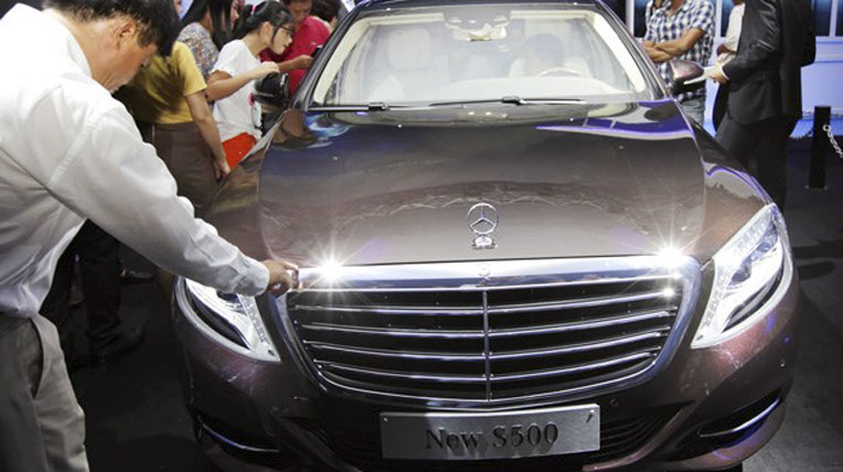 Việt Nam đứng ngoài cuộc chơi ô tô xuất xứ Asean 9dt_VWUX.jpg.jpg