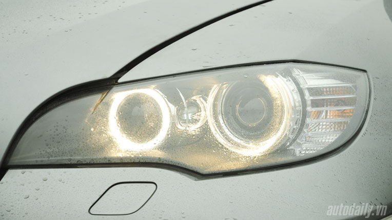 Lái thử BMW X6 trị giá 3,3 tỷ đồng Autodaily-BMW-X6 (32).jpg