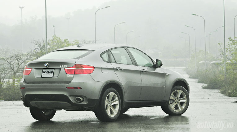 Lái thử BMW X6 trị giá 3,3 tỷ đồng Autodaily-BMW-X6 (6).jpg