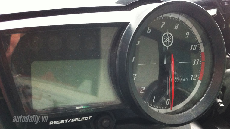 Yamaha R15 có giá “cực mềm” ở Hà Nội IMG_2513.jpg