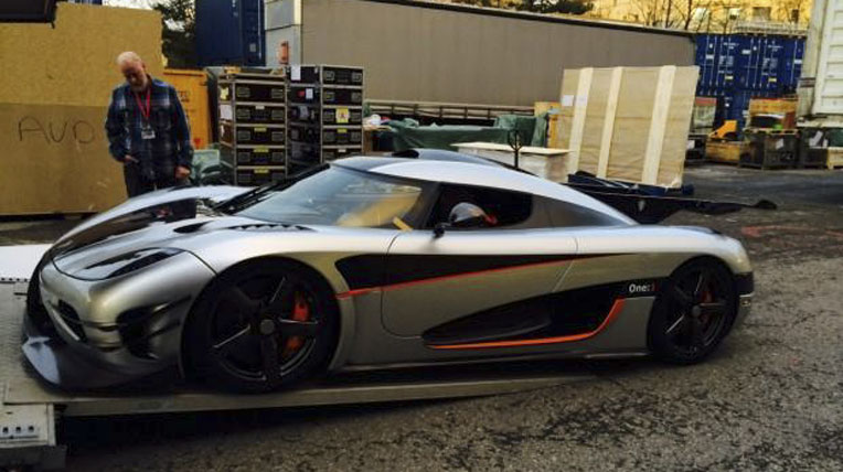 Xem Koenigsegg One:1 