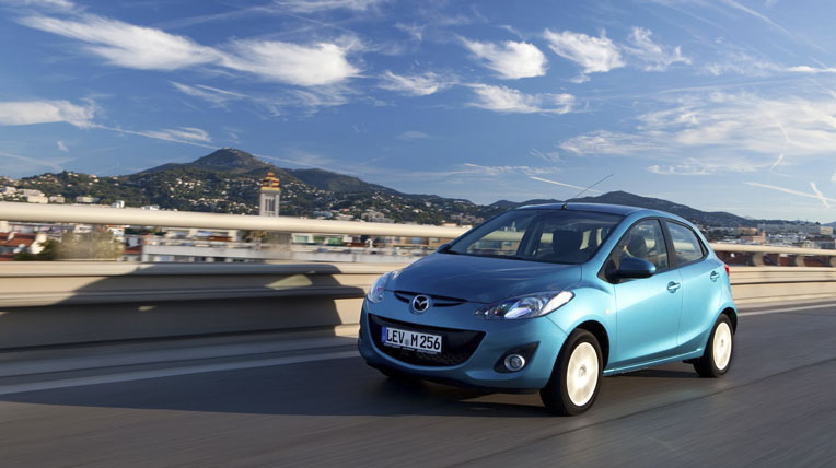 Mazda sắp tung SUV cỡ nhỏ giá từ 15.000 USD? Mazda2-2[3].jpg