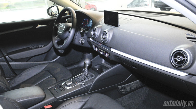 _AUT1311.jpg Chi tiết Audi A3 vừa về Việt Nam _AUT1311.jpg