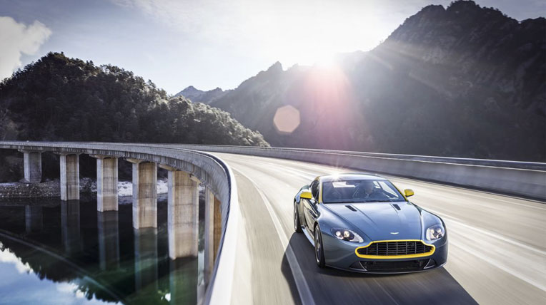 Aston Martin trình làng 3 phiên bản đặc biệt aston-martin (1).jpg