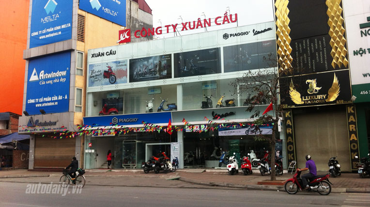 Autodaily nóng trong tuần (03/02 – 09/02) autodaily-cuahangxemay (1)-1.jpg
