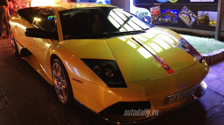 “Lác mắt” với dàn siêu xe dự sinh nhật đại gia Sài thành autodaily-sieuxe-(10).jpg