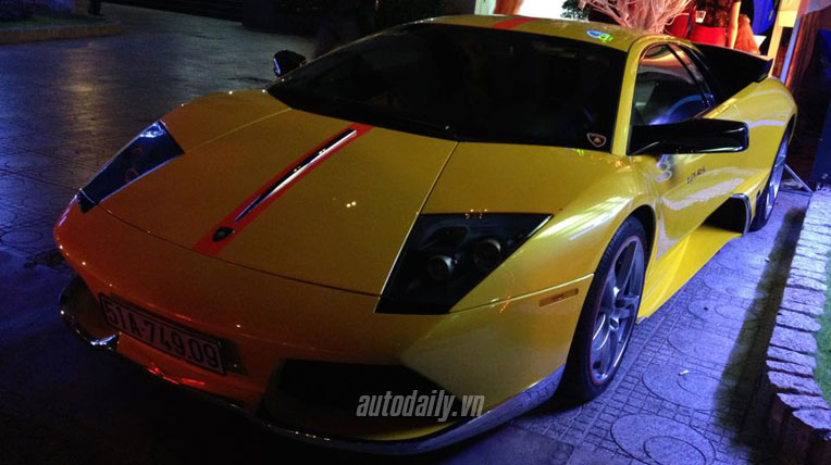 “Lác mắt” với dàn siêu xe dự sinh nhật đại gia Sài thành autodaily-sieuxe-(3).jpg