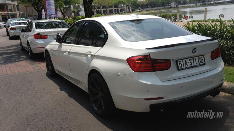 Hàng chục xe sang BMW “kín đáo” họp mặt tại Sài Gòn autodaily-xesang_bmw-(6).jpg