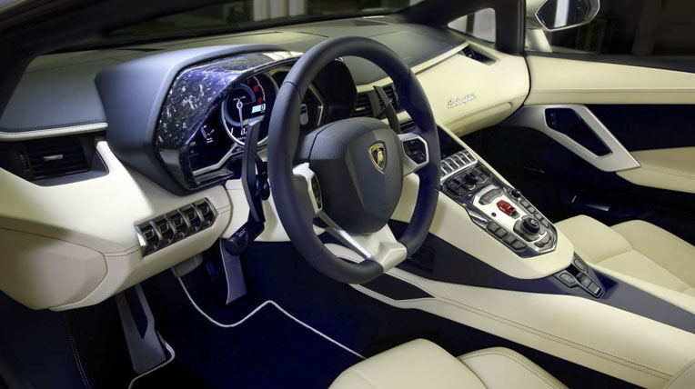Lamborghini thêm nhiều tùy chọn cho Aventador aventador-roadster (2).jpg