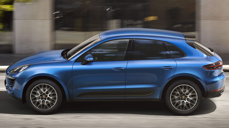 BMW X4 vs Porsche Macan: Bạn chọn xe nào? giá xe bmw x4