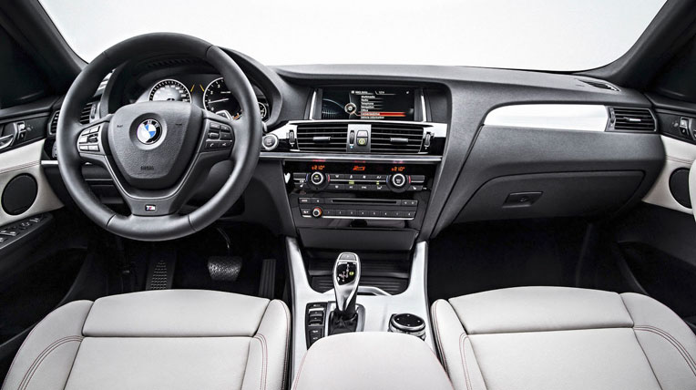 BMW X4 vs Porsche Macan: Bạn chọn xe nào? nội thất xe bmw x4