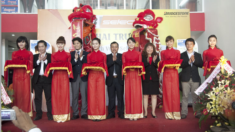 Bridgestone Việt Nam khai trương Trung tâm Dịch vụ Lốp xe B-Select tại Đà Nẵng bridgestone-b-selcet-da-nang (3).jpg