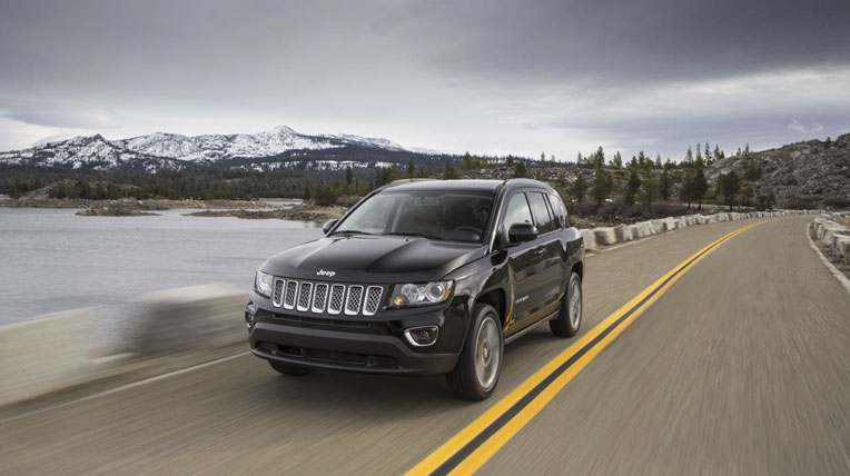 Danh sách những mẫu xe không nên mua năm 2014 chrysler.jpg