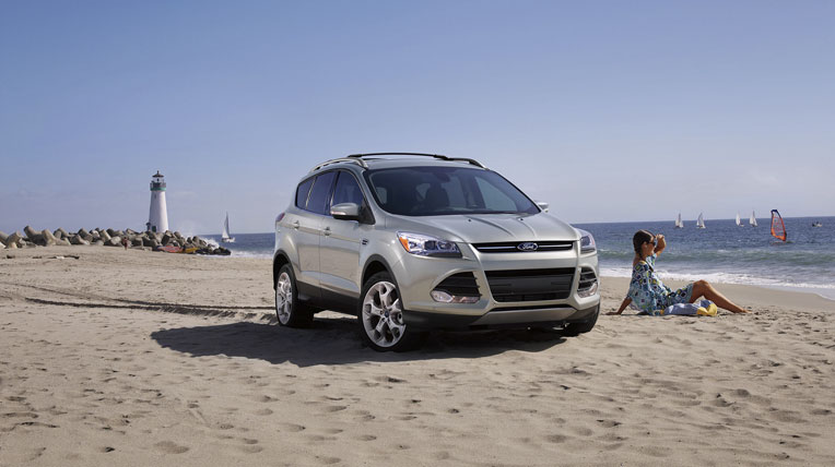 Tháng 2/2014: Ford Escape bán chạy nhất phân khúc crossover ford-escape.jpg