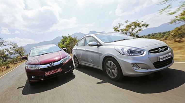 Đánh giá Honda City và Hyundai Verna: Một chín, một mười honda-city-vs-hyundai-verna (4).jpg