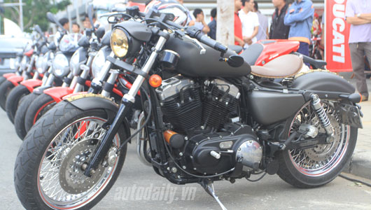 Xe Việt kiều hồi hương nào được phép về VN hvx1378089040.jpg