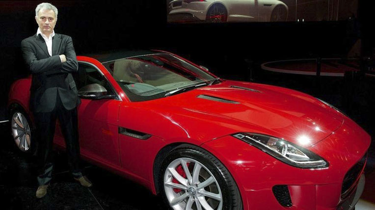 “Người đặc biệt” sở hữu Jaguar F-Type Coupe đầu tiên jose-mourinho.jpg