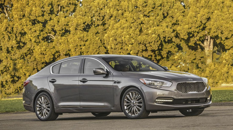 Kia K900 có giá khởi điểm từ 59.500 USD kia-k900 (1).jpg