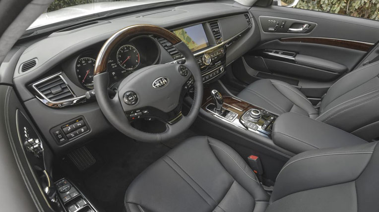 Kia K900 có giá khởi điểm từ 59.500 USD kia-k900 (2).jpg