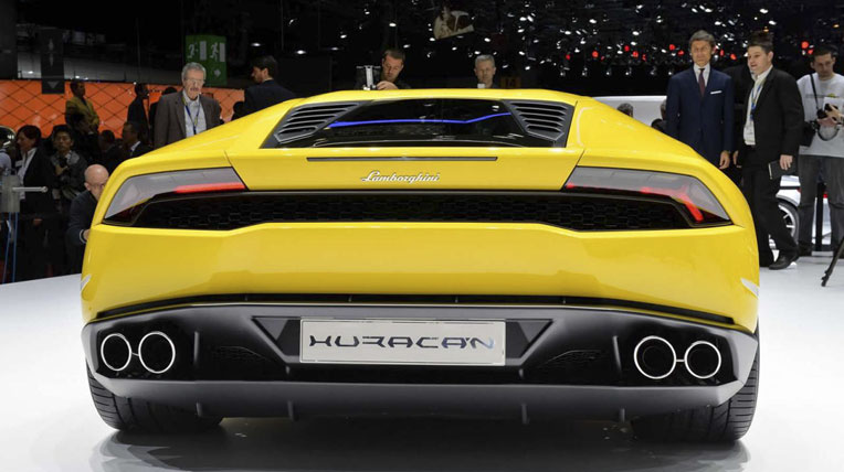 Lamborghini Huracan trình diễn trên sân khấu Geneva lamborghini-huracan (6).jpg