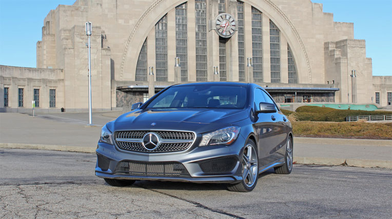 Nhu cầu bùng nổ, Mercedes tăng ca 3 tại nhà máy CLA mercedes-benz-compact-car.jpg