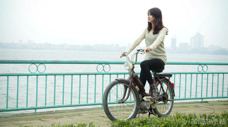 Con gái chơi xe cổ: “Điên” và “điệu” mobilet-nhan-vat-nu (5).jpg