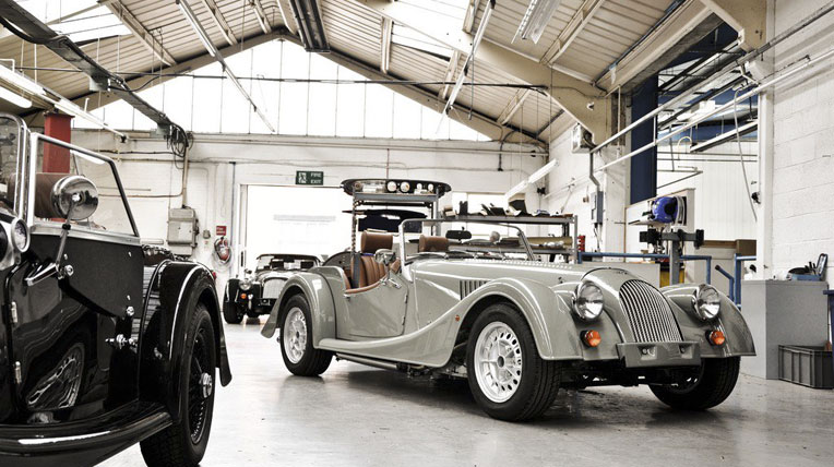 Nhà máy Morgan: Hơi thở lịch sử trong từng góc nhỏ morgan-motor-factory (6).jpg
