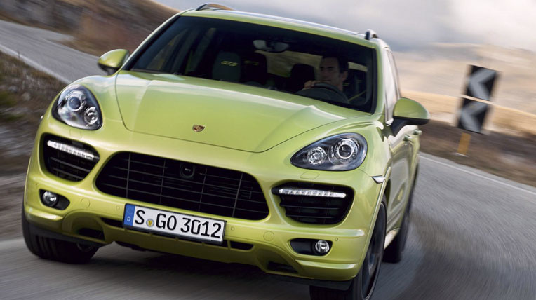 Porsche Silverstone Centre: Đường đua kỳ thú porsche-cayenne-gts.jpg