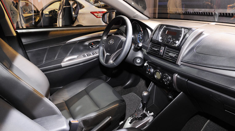Cận cảnh Toyota Vios 2014 tại Việt Nam toyota-vios-2014-viet-nam (10).jpg