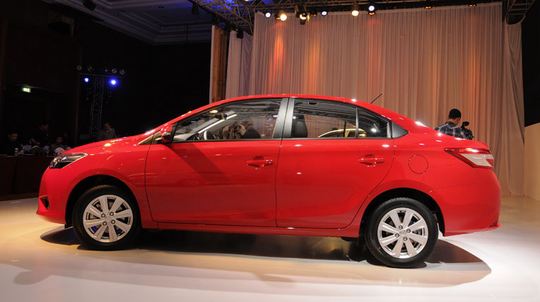 Cận cảnh Toyota Vios 2014 tại Việt Nam toyota-vios-2014-viet-nam (2).jpg