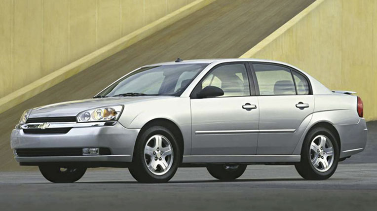 GM thu hồi thêm gần 8,5 triệu xe trên toàn cầu 2004-chevrolet-malibu.jpg