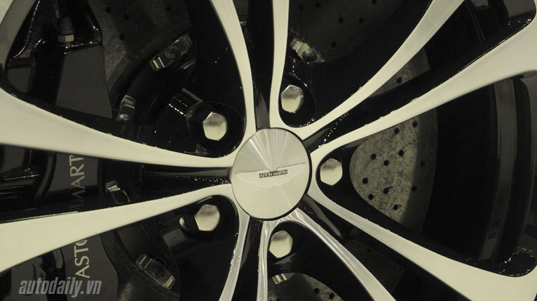 Đỉnh cao Aston Martin V12 Vantage S Aston-Martin-V12-Vantage-S-Bangkok-Motor-Show-2014 (7).jpg