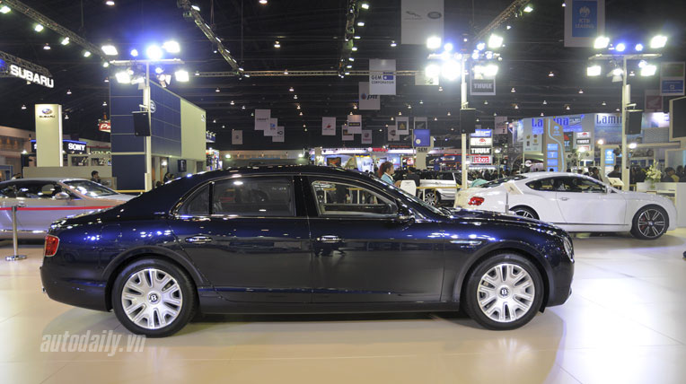 Ngắm Bentley New Flying Spur W12 tại triển lãm Bangkok Bentley-New-Flying-Spur-Bangkok-Motor-Show-2014 (3).jpg