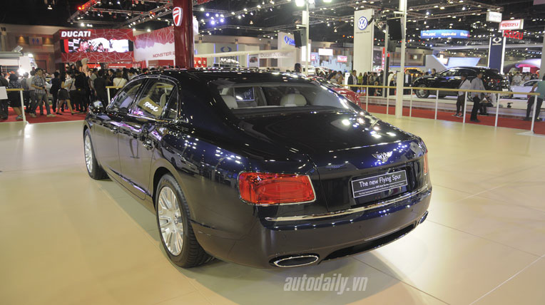 Ngắm Bentley New Flying Spur W12 tại triển lãm Bangkok Bentley-New-Flying-Spur-Bangkok-Motor-Show-2014 (8).jpg