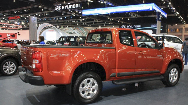 Chevrolet Colorado phiên bản đặc biệt ra mắt Chevrolet-Colorado-Bangkok-Motorshow-2014 (3).jpg
