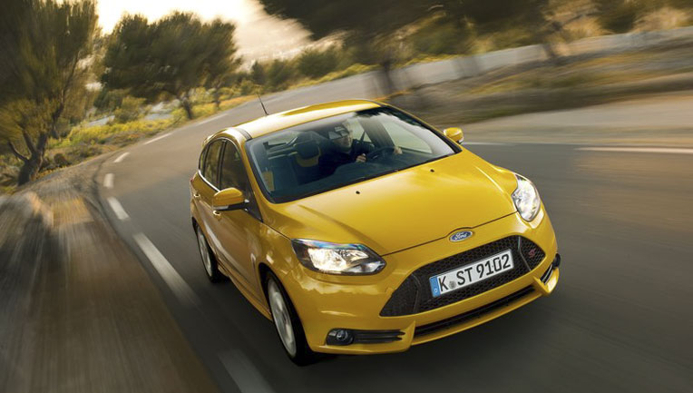 Ford Focus lần thứ 2 liên tiếp là xe bán chạy nhất thế giới Ford-Focus-ST.jpg